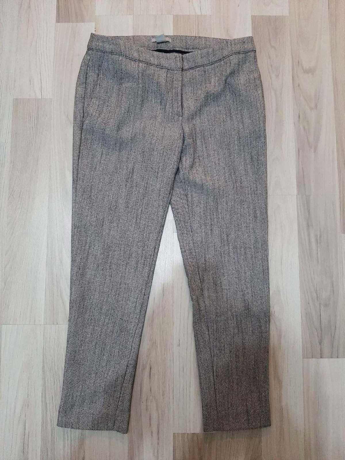 pantaloni groși la dungă.jpg